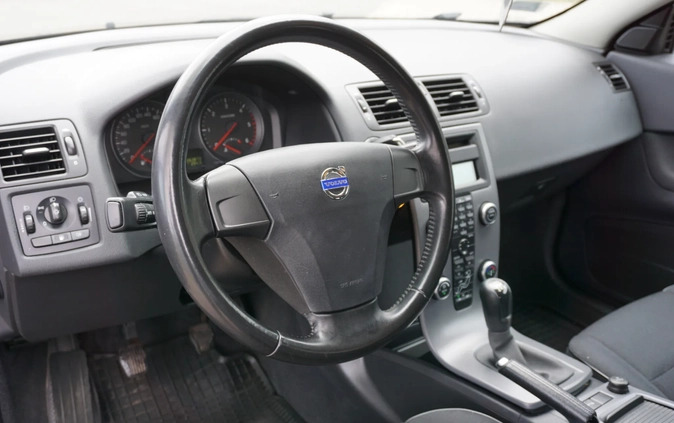 Volvo C30 cena 19900 przebieg: 263000, rok produkcji 2010 z Starogard Gdański małe 121